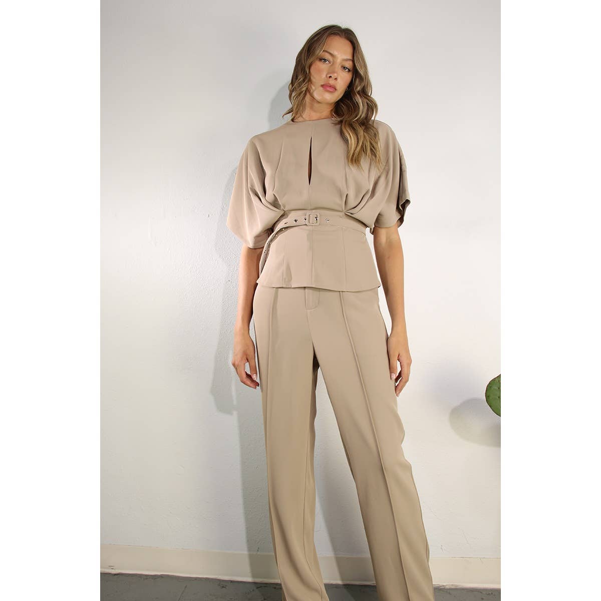 DRAPING TOP AND PANTS SET