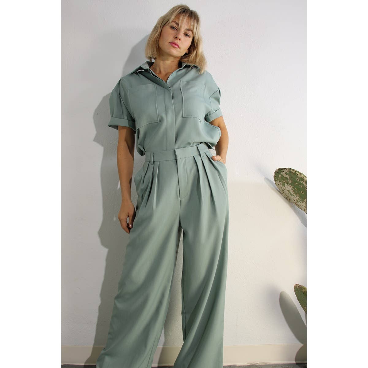 PLEATED BACK BUTTON DOWN SHIRTS TOP AND PANTS SET