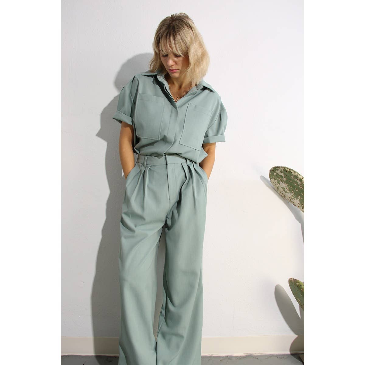 PLEATED BACK BUTTON DOWN SHIRTS TOP AND PANTS SET