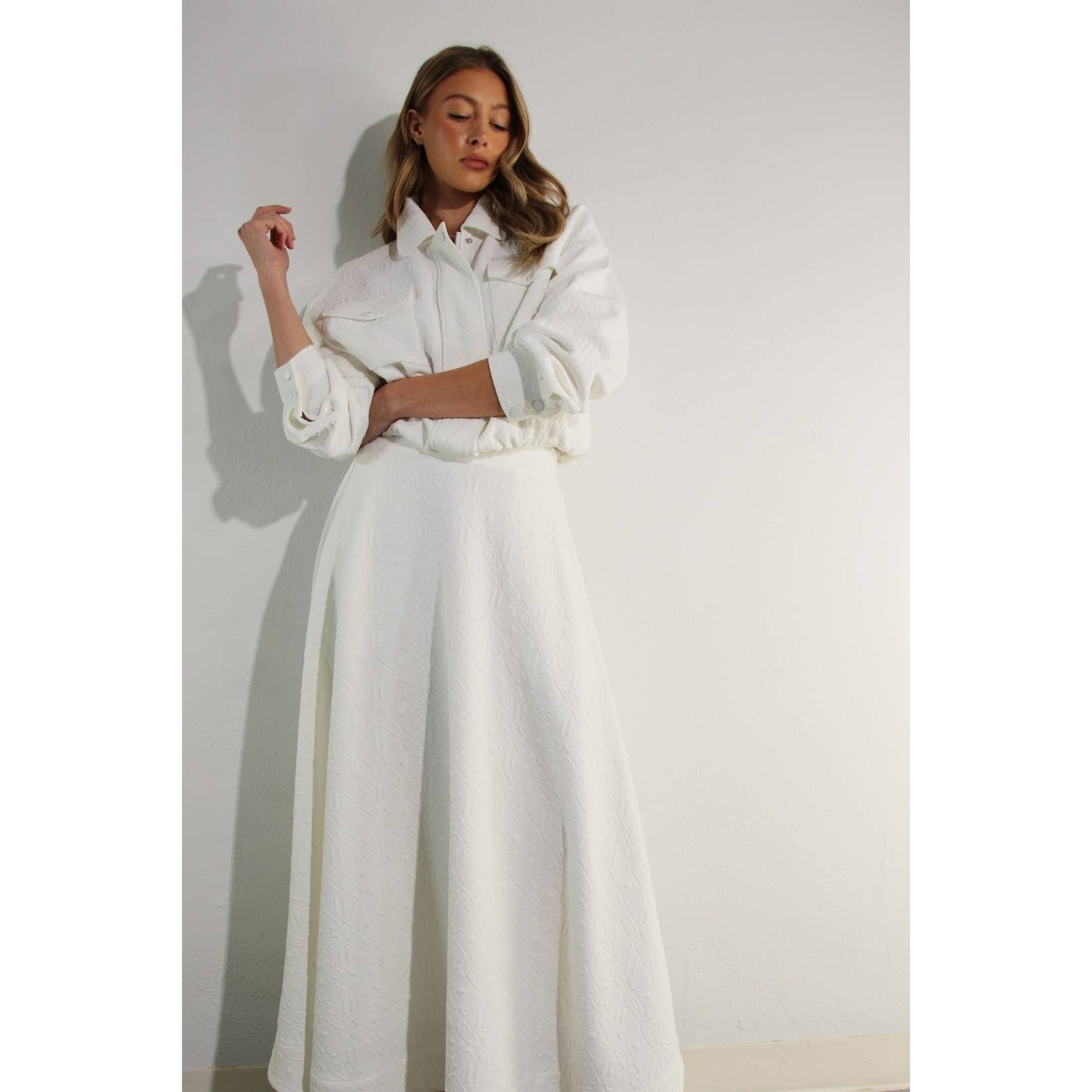 EMBOSSED JACKET AND SKIRT SET