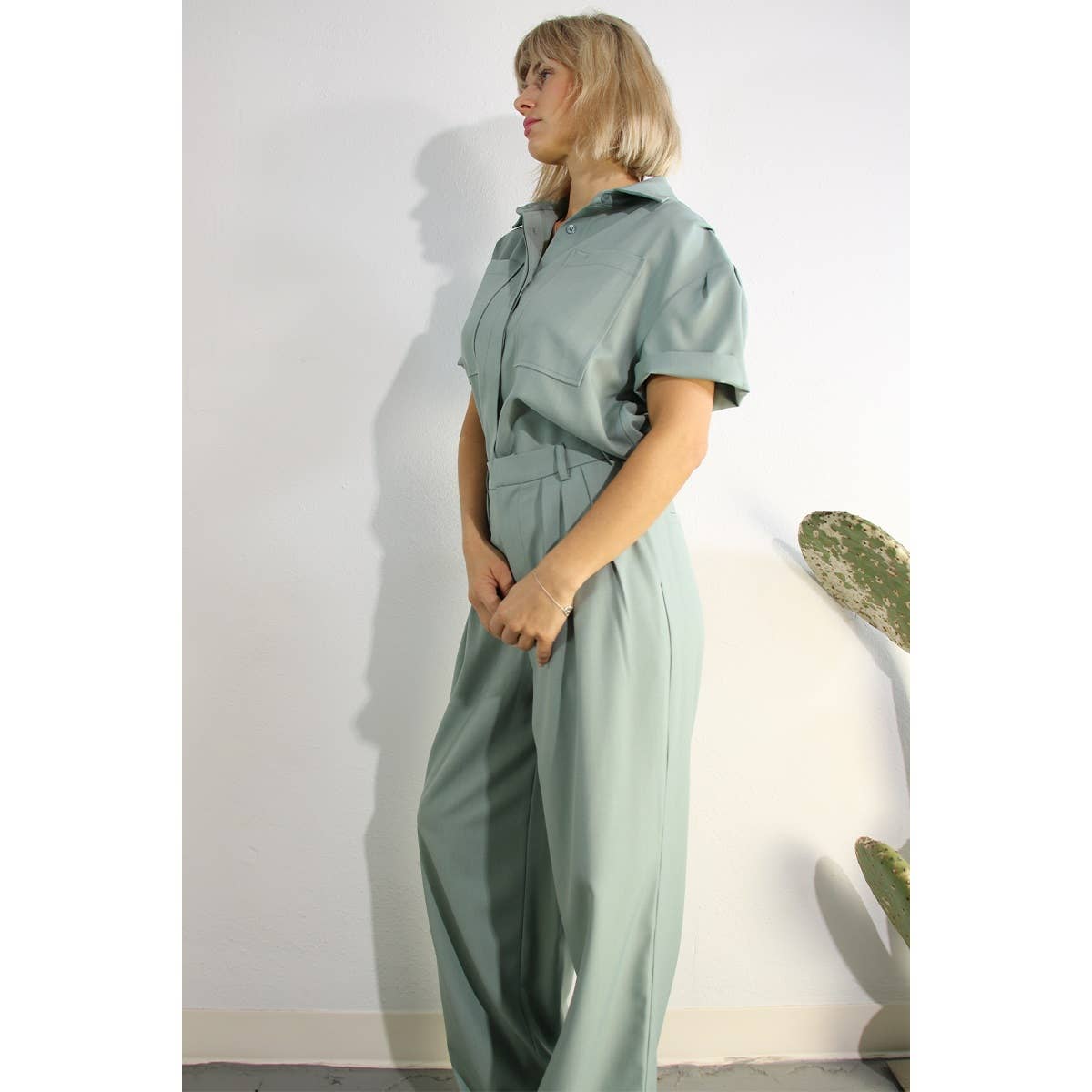 PLEATED BACK BUTTON DOWN SHIRTS TOP AND PANTS SET