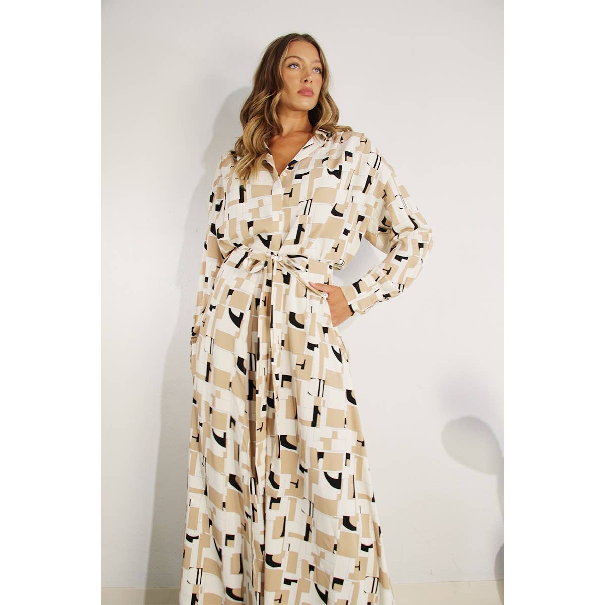 GROOVY SHIRT AND PANTS SET
