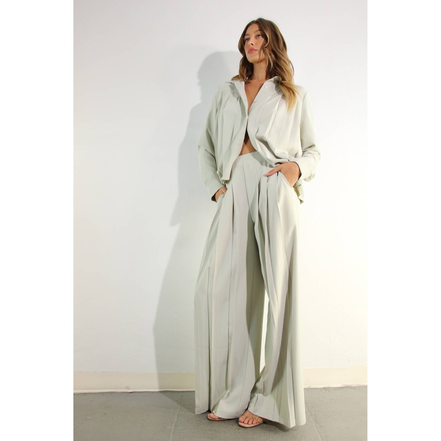 PLEATED SHIRTS AND PANTS SET