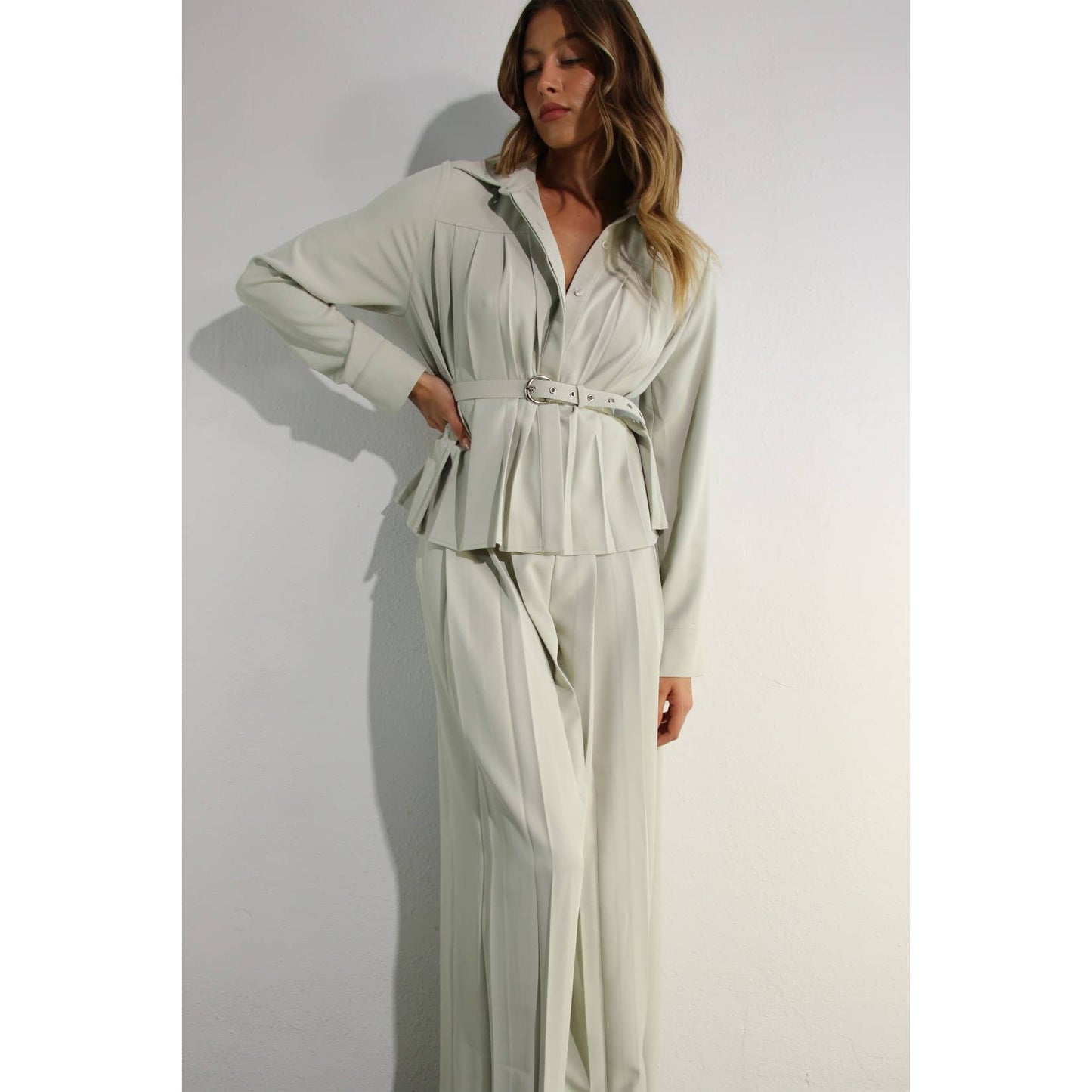 PLEATED SHIRTS AND PANTS SET