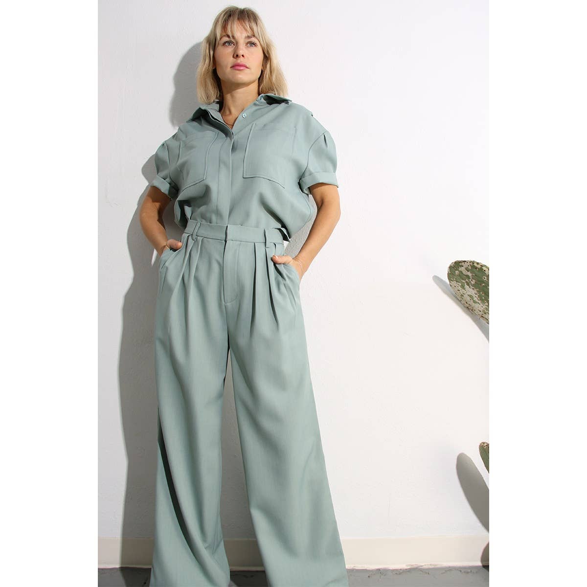 PLEATED BACK BUTTON DOWN SHIRTS TOP AND PANTS SET