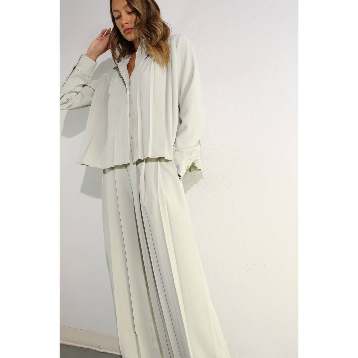 PLEATED SHIRTS AND PANTS SET