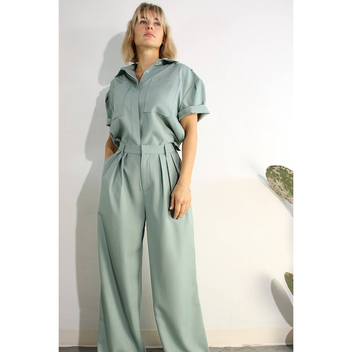 PLEATED BACK BUTTON DOWN SHIRTS TOP AND PANTS SET