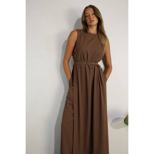 SLEEVELESS SLIT SIDE TOP AND PANTS SET