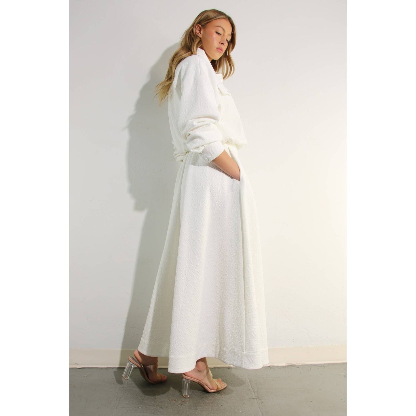 EMBOSSED JACKET AND SKIRT SET