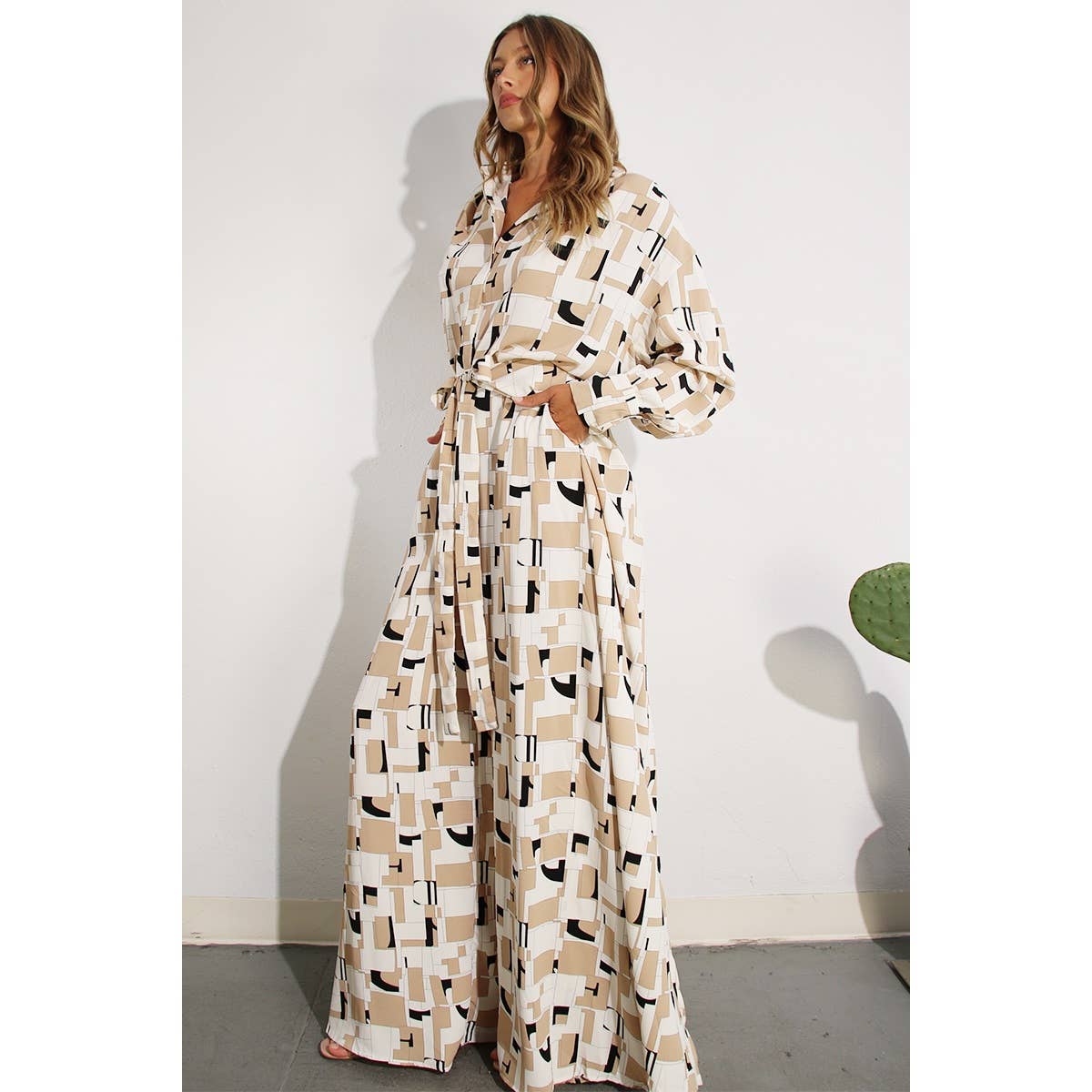 GROOVY SHIRT AND PANTS SET